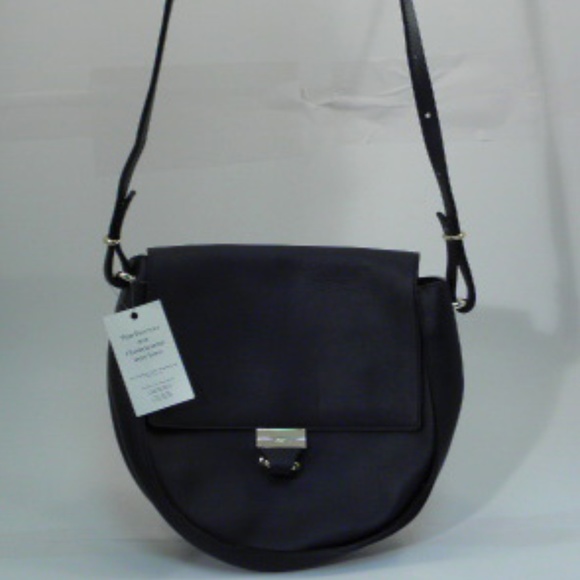 Danielle Sakry Navy Blue Leather Crossbody Bag - Picture 3 of 6